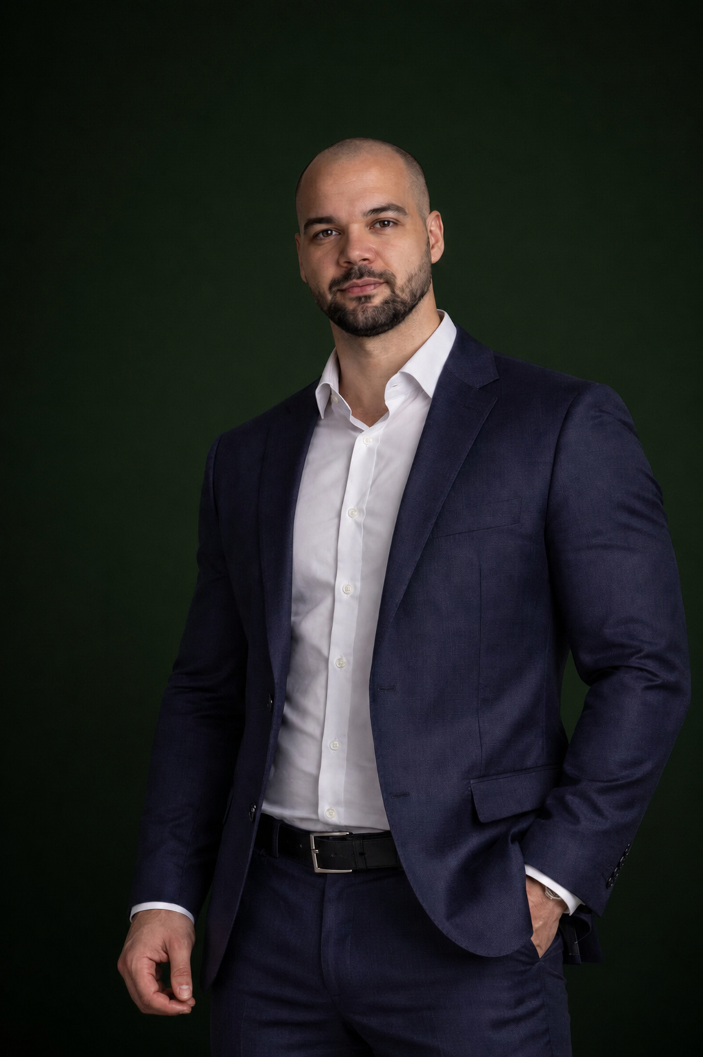 Juan Antonio, nutricionista, em retrato profissional
